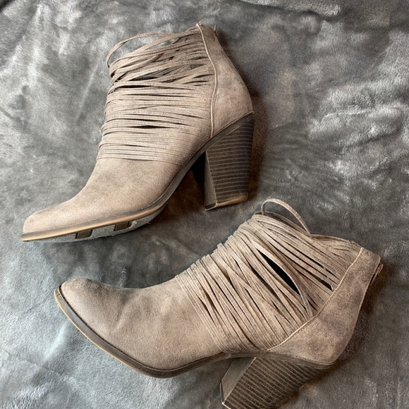 fergalicious wicket bootie